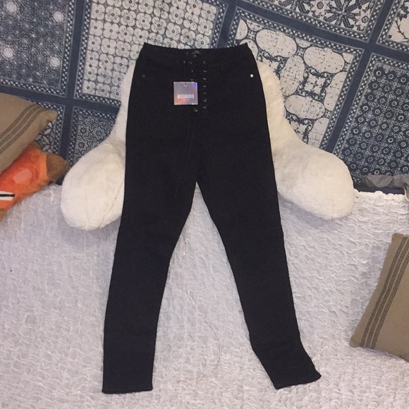 Super high waisted lace up jeans from Missguided - Picture 5 of 6